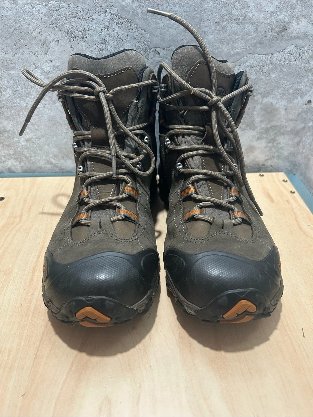Oboz Bridger Mid Waterproof Hiking Boots men’s size 11